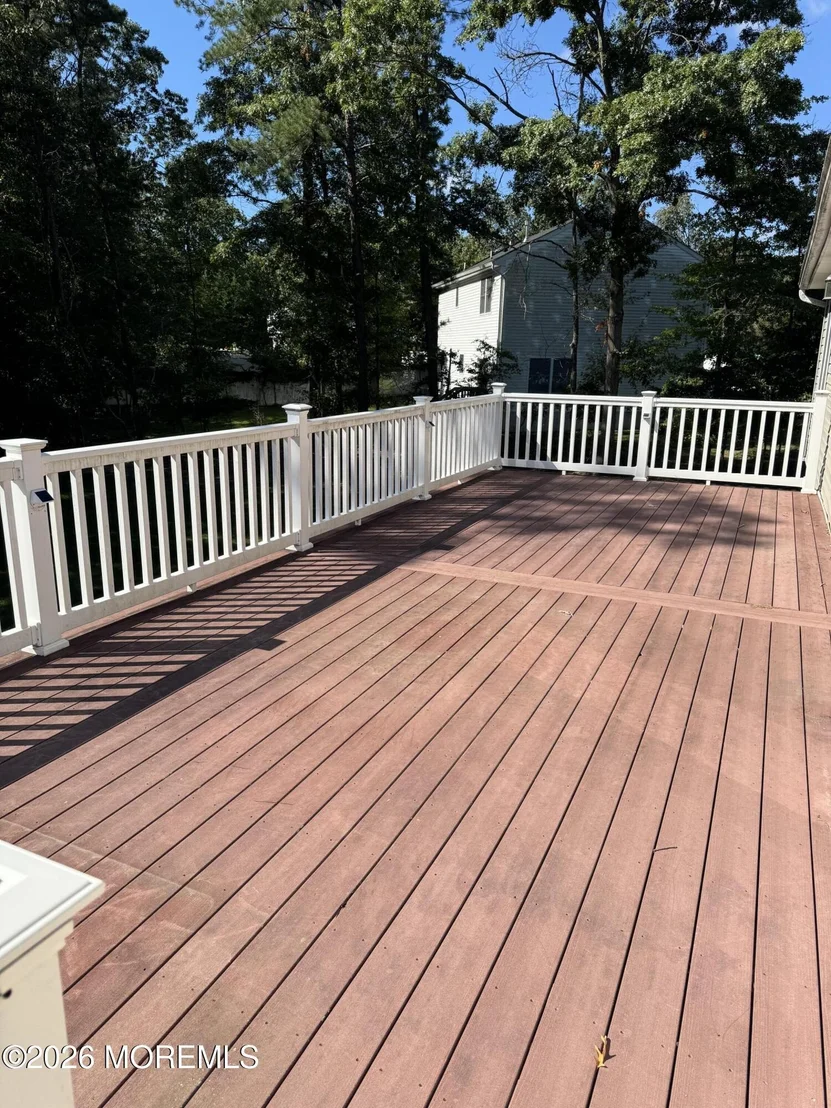 Photo of 21 Sylvan Boulevard