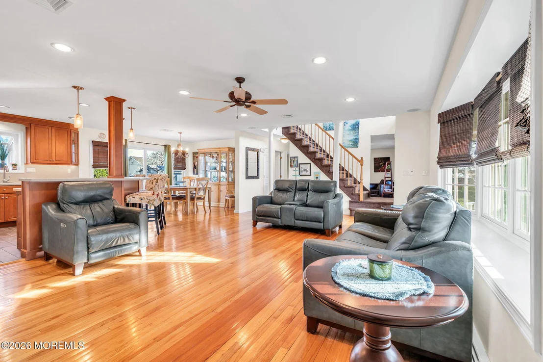 Photo of 475 Admiral Road