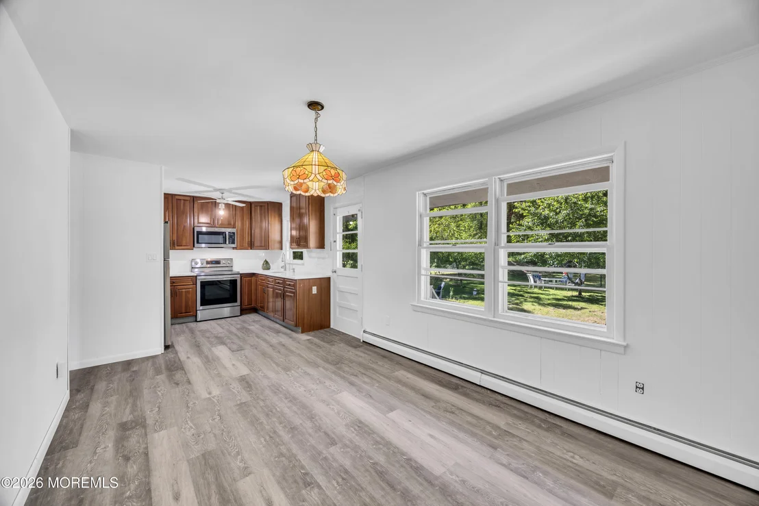 Photo of 416 Oak Tree Road