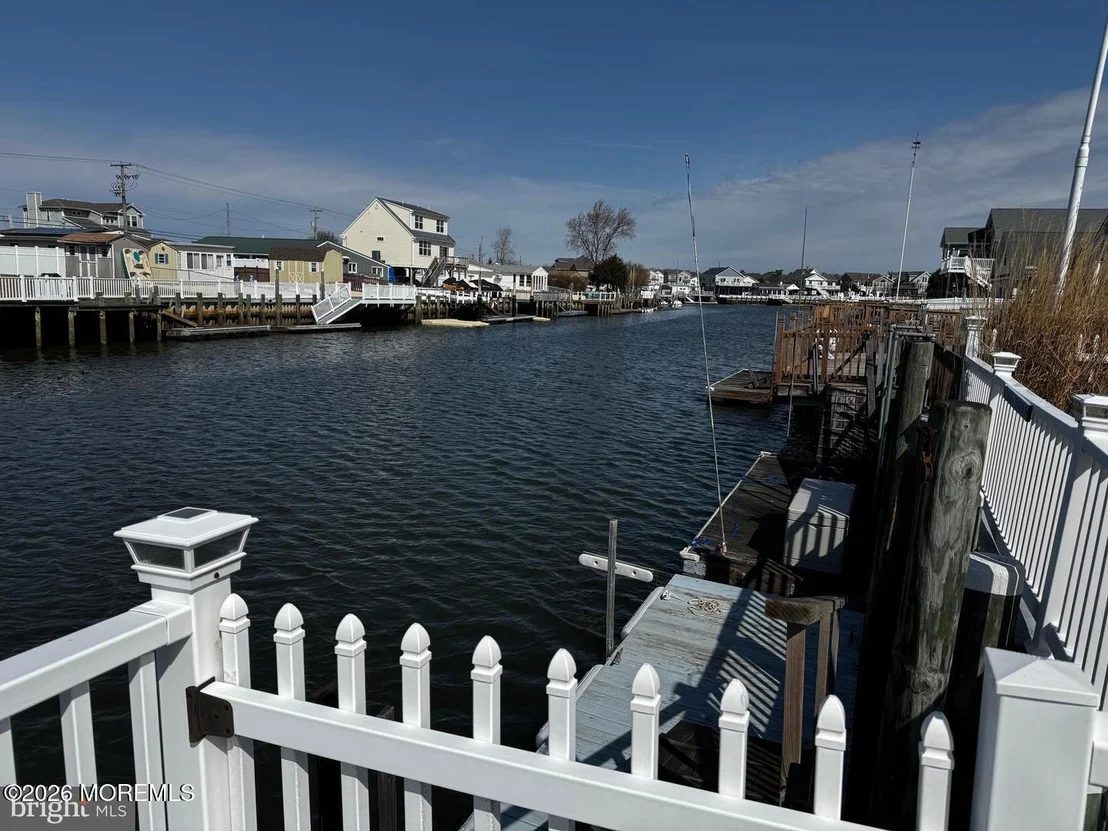 Photo of 133 N Ensign Drive