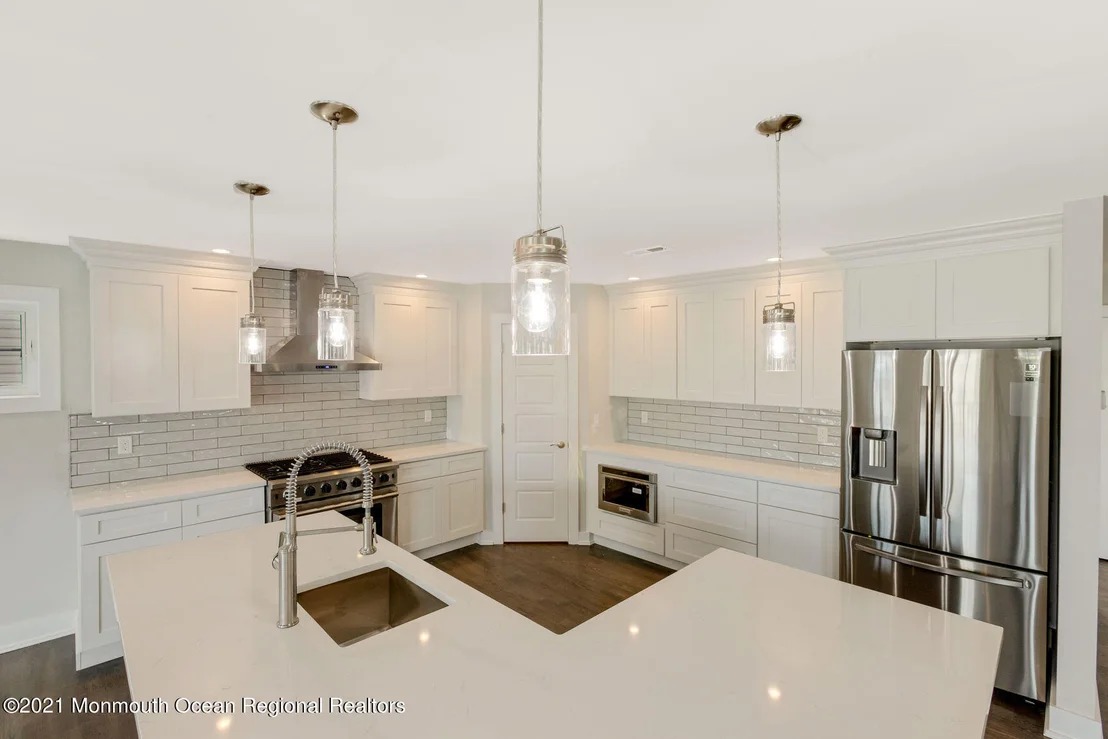 Photo of 114 Shore Drive