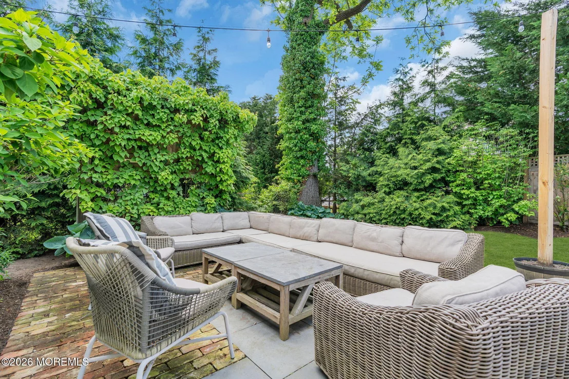 Photo of 22 1st Street