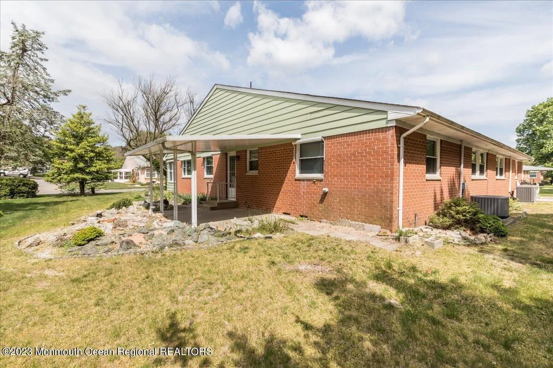 Photo of 12 B Franklin Lane