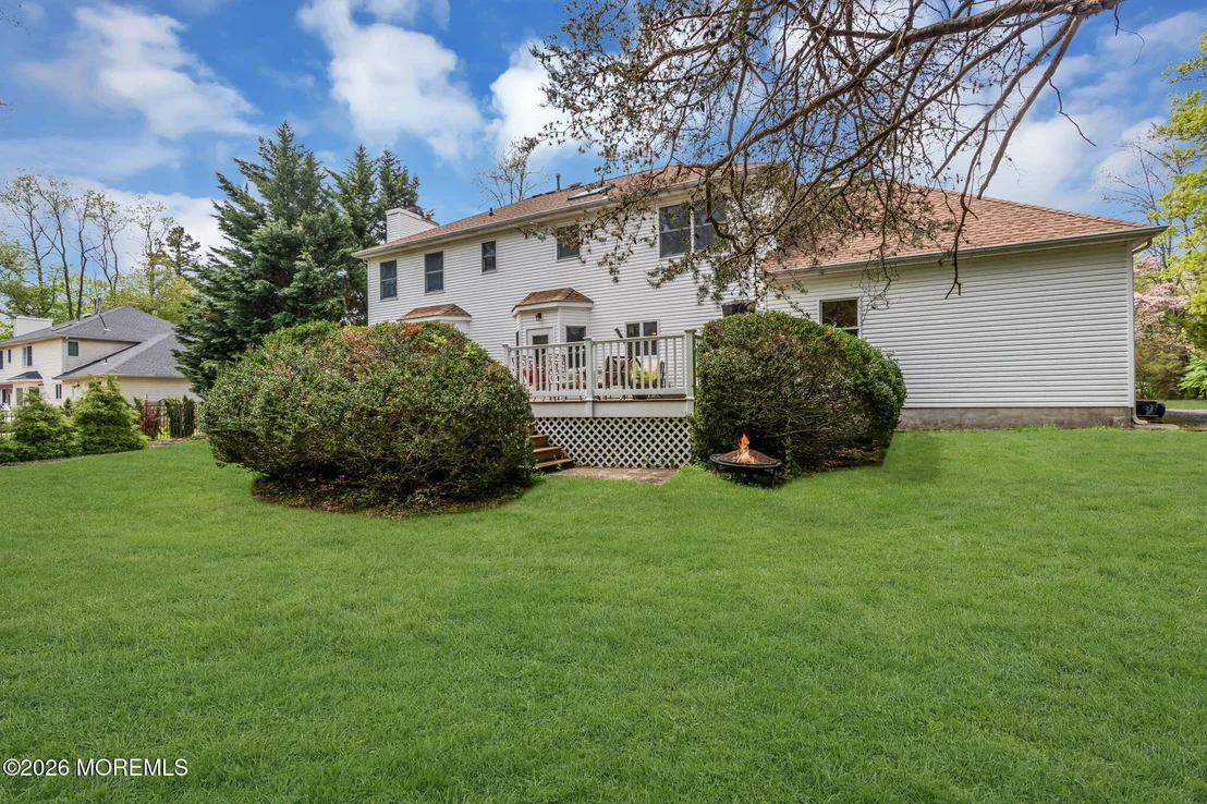 Photo of 4 Quaker Hill Road