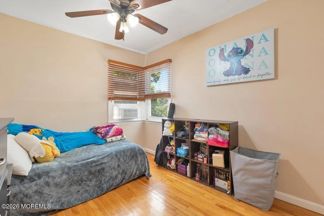 Photo of 5 Scholer Drive