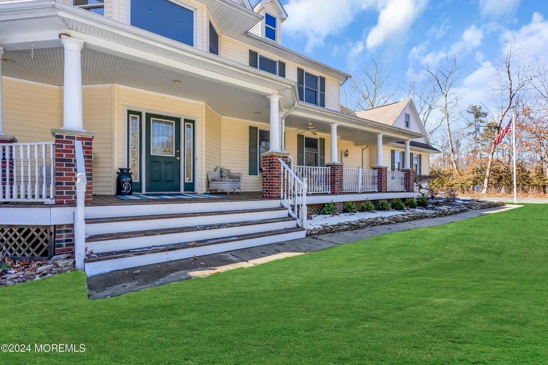 Photo of 394 Black Oak Road