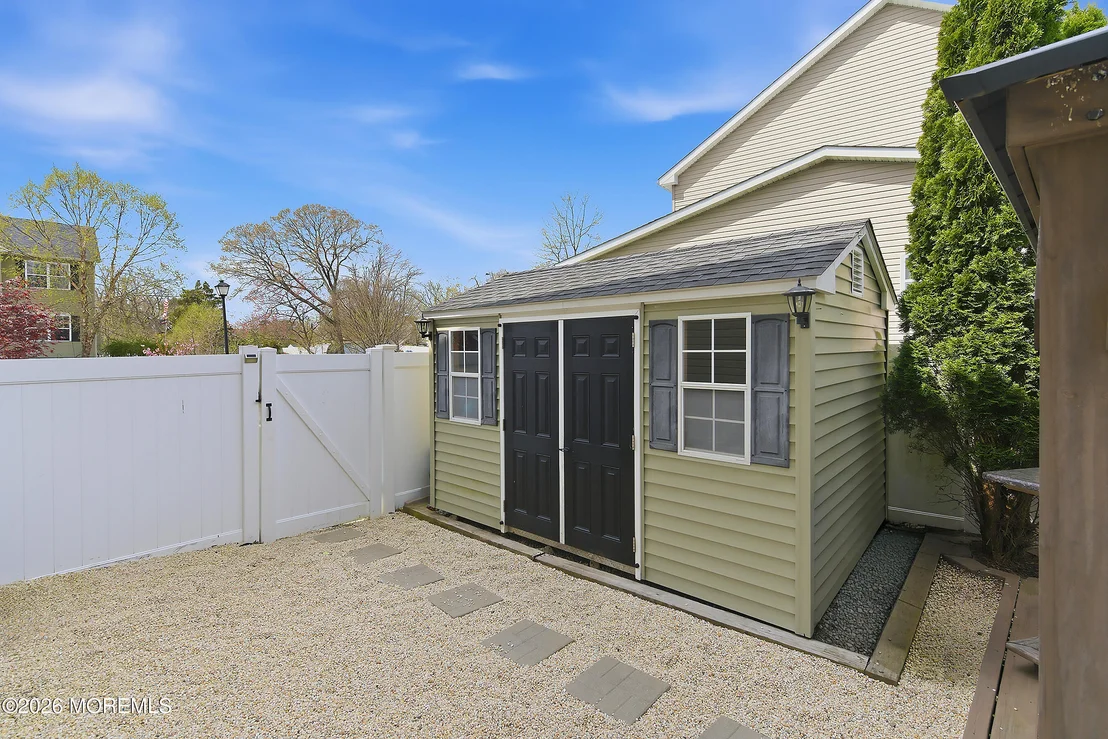 Photo of 44 Bridle Path