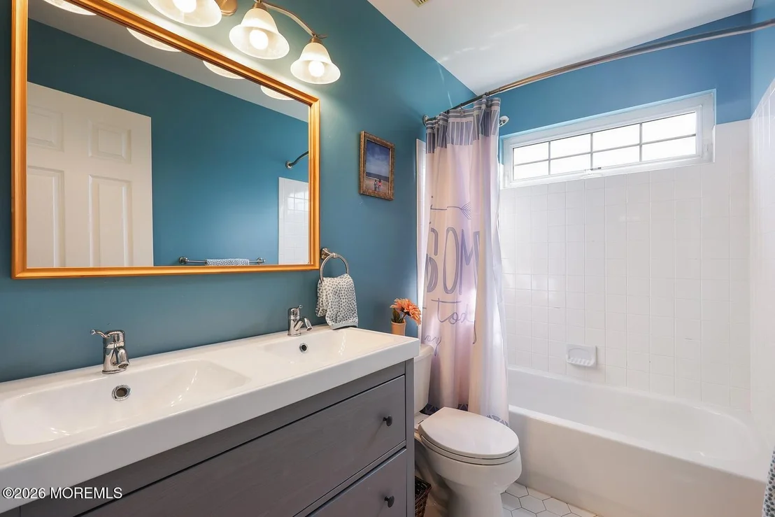 Photo of 5 Denise Drive