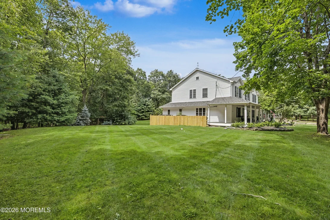 Photo of 700 Wright Debow Road
