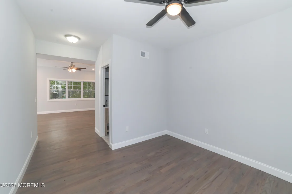 Photo of 128 Center Avenue