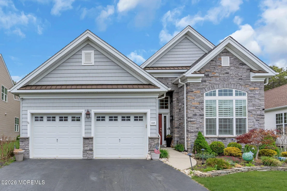 Photo of 185 Arborridge Drive