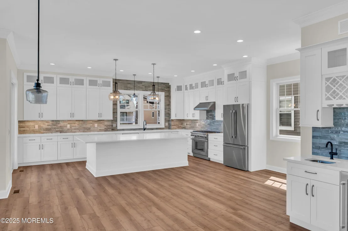 Photo of 103 5th Avenue