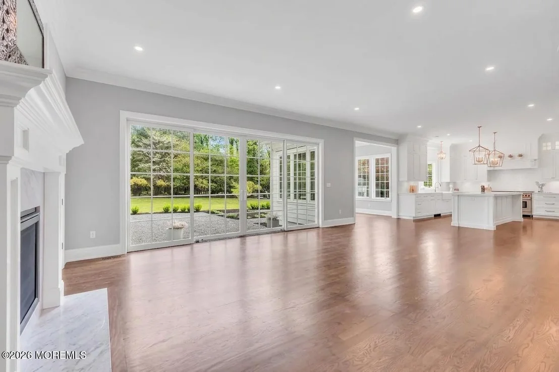 Photo of 13 Buttonwood Lane
