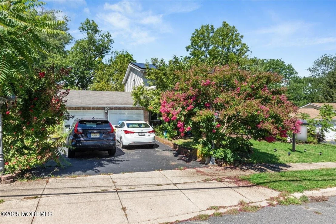 Photo of 8 Hawaii Road