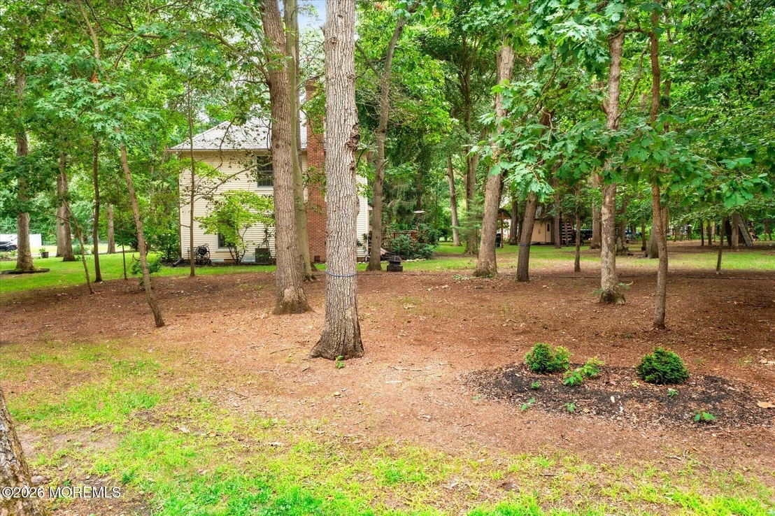 Photo of 4 Pine Tree Drive
