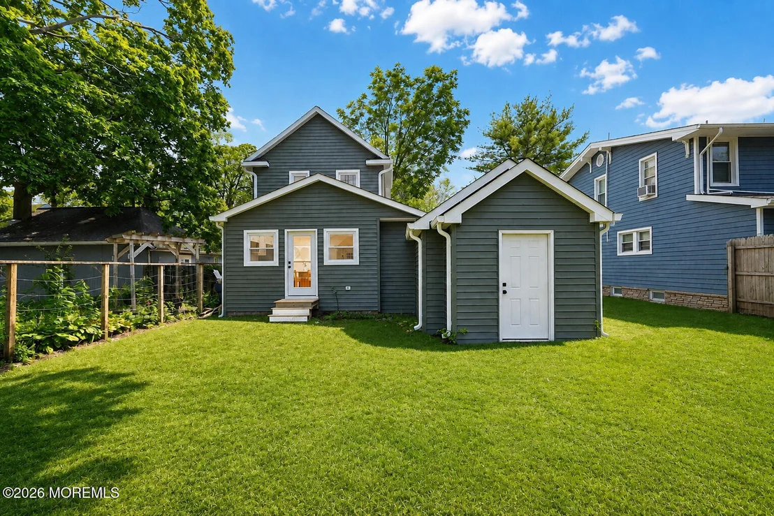 Photo of 1413 Camp Avenue