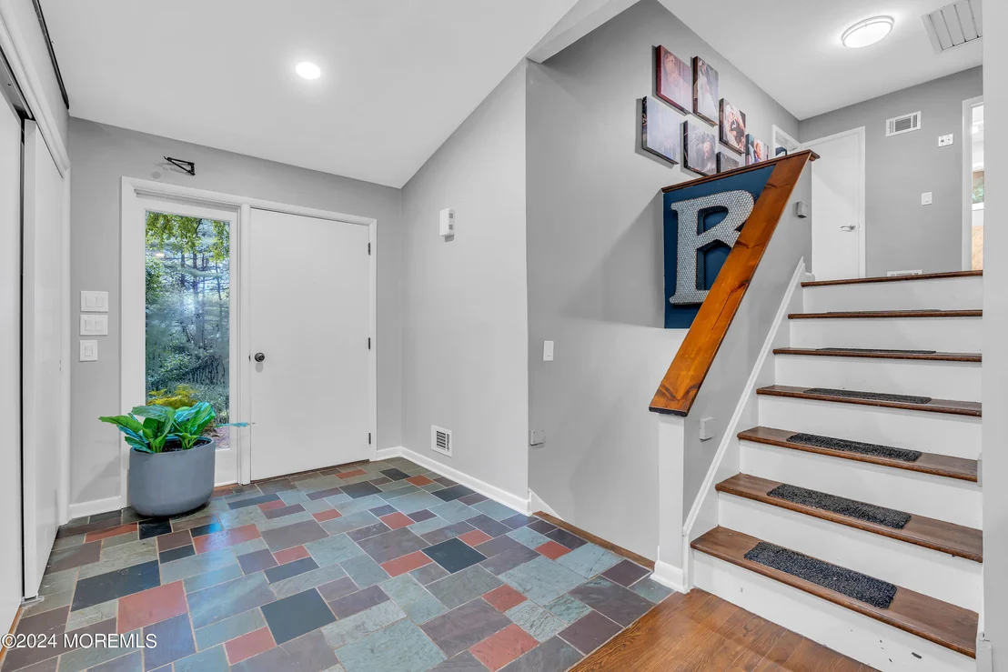 Photo of 112 Crawfords Corner Road