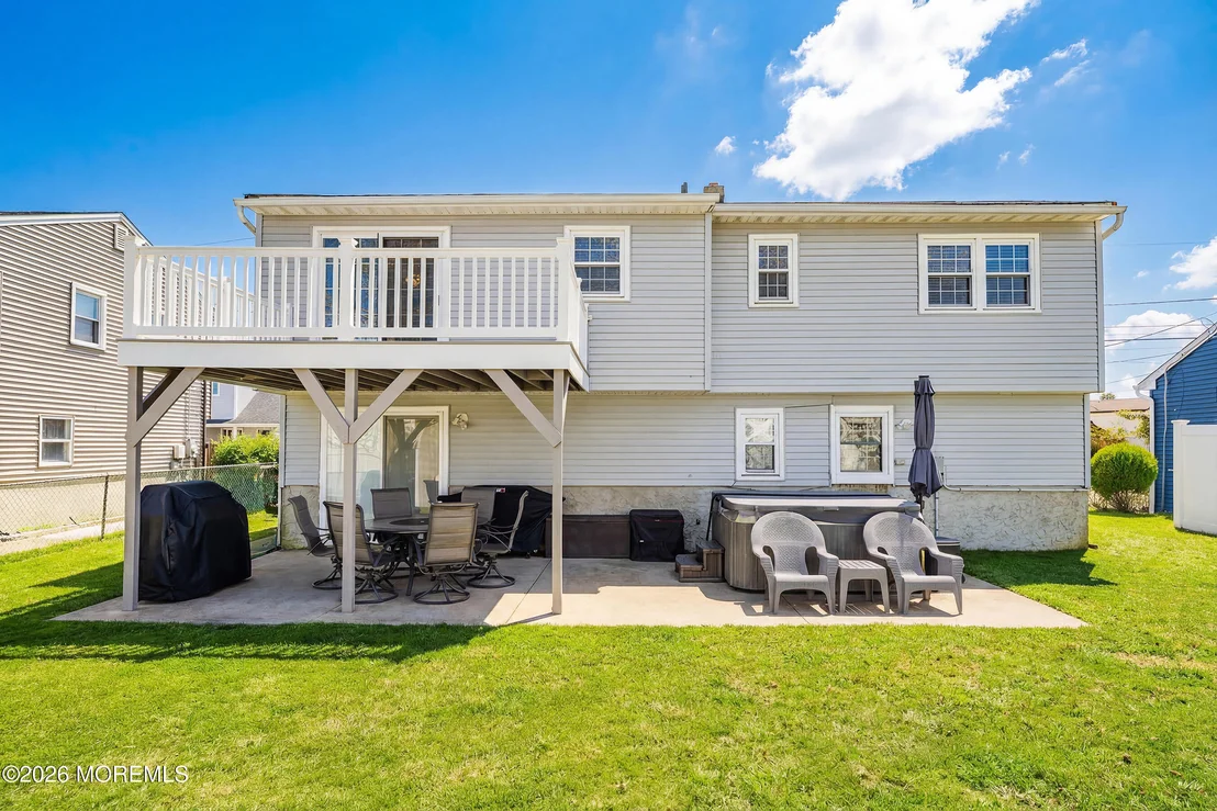 Photo of 3148 Oceanic Drive