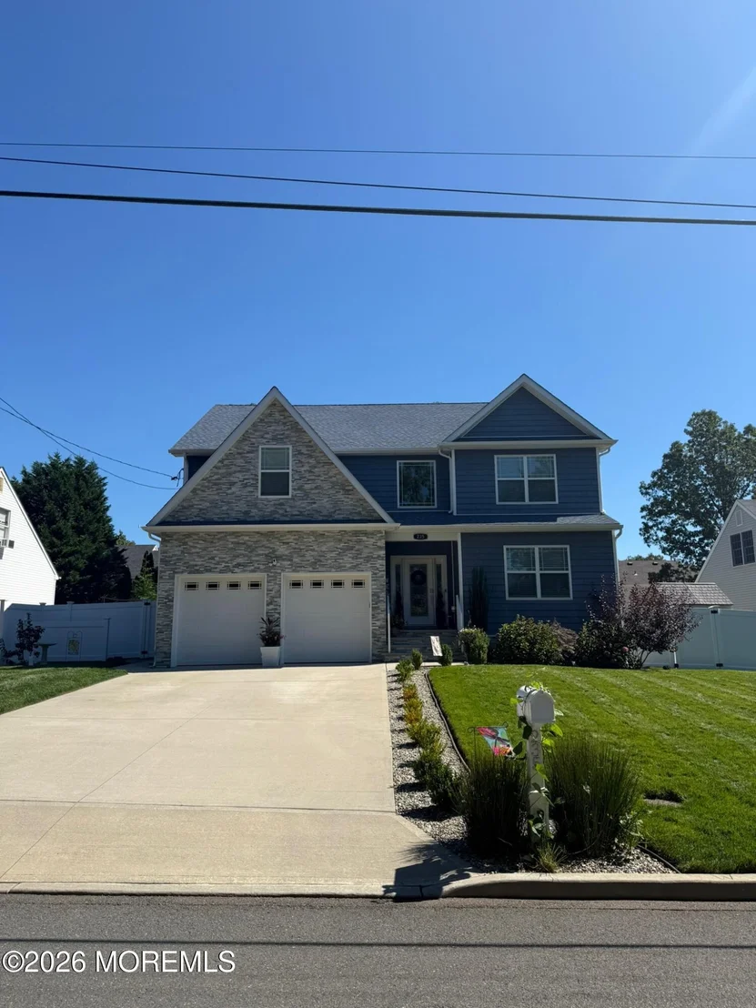 Photo of 235 Serpent Lane