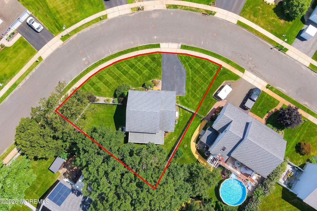 Photo of 126 Linnea Lane