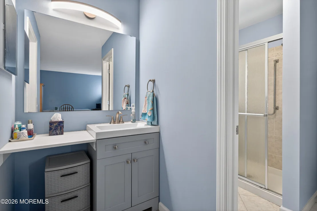 Photo of 152 Pulaski Boulevard