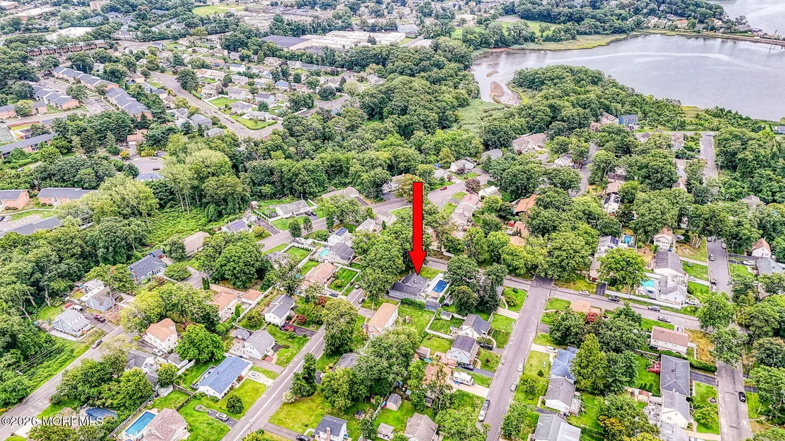 Photo of 210 Robbins Road