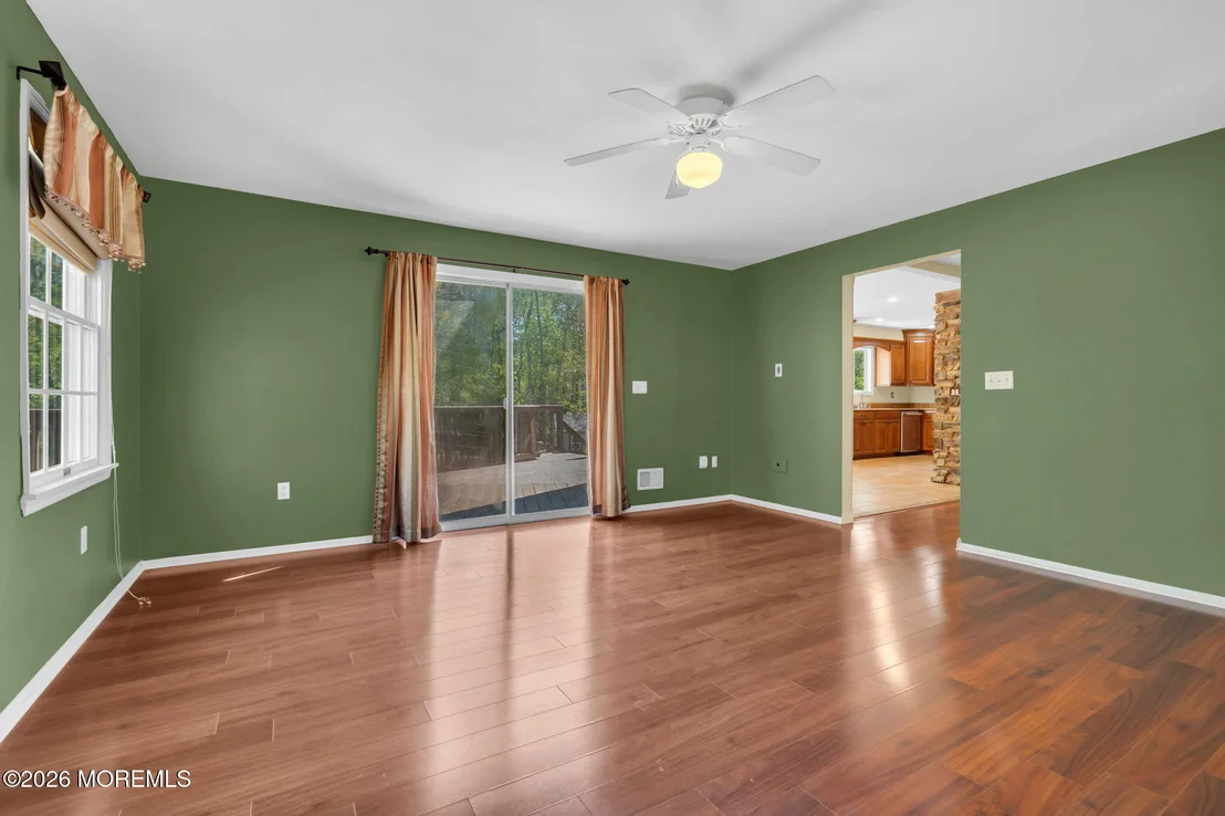 Photo of 205 Frank Applegate Road