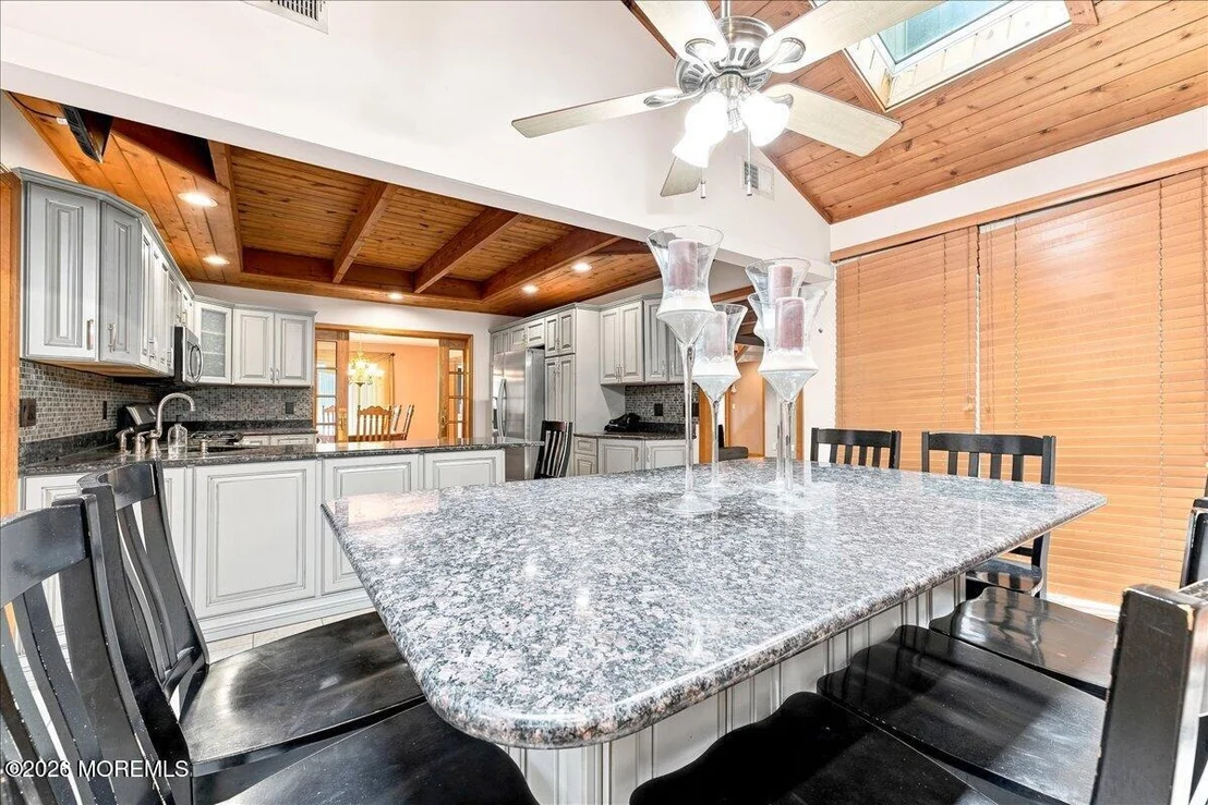 Photo of 483 Drum Point Road
