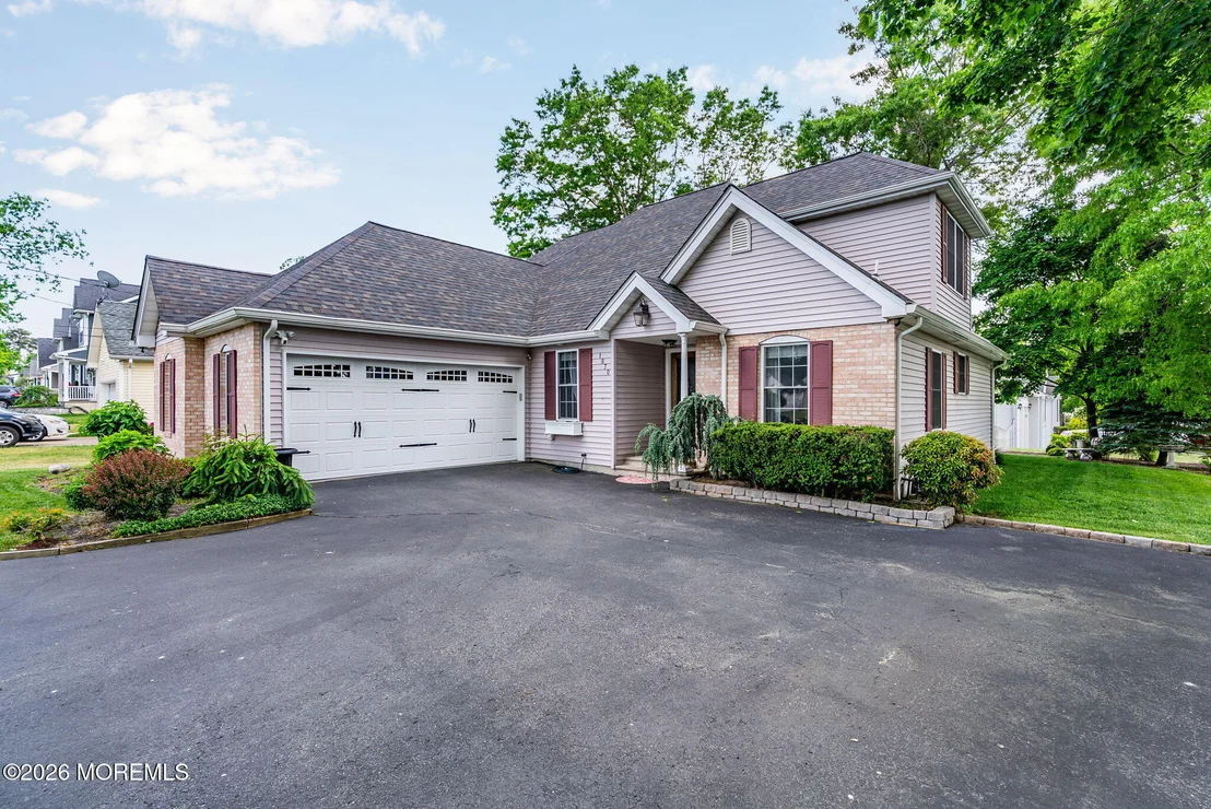 Photo of 1870 Breakers Drive