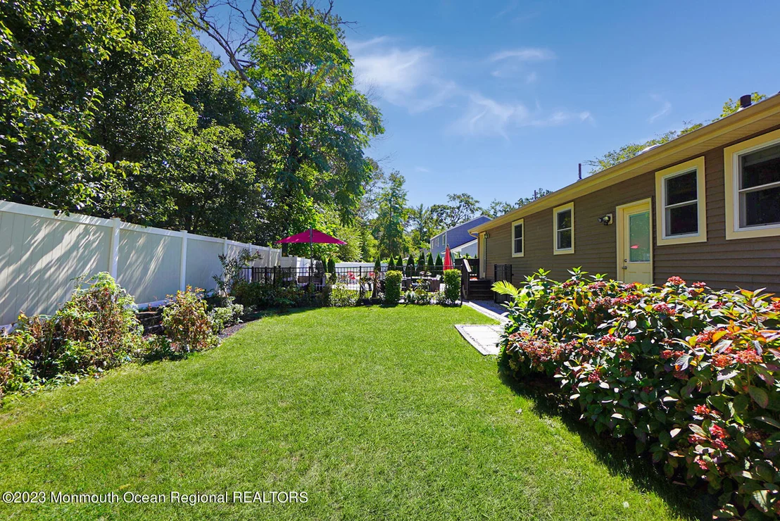 Photo of 175 Delaware Avenue