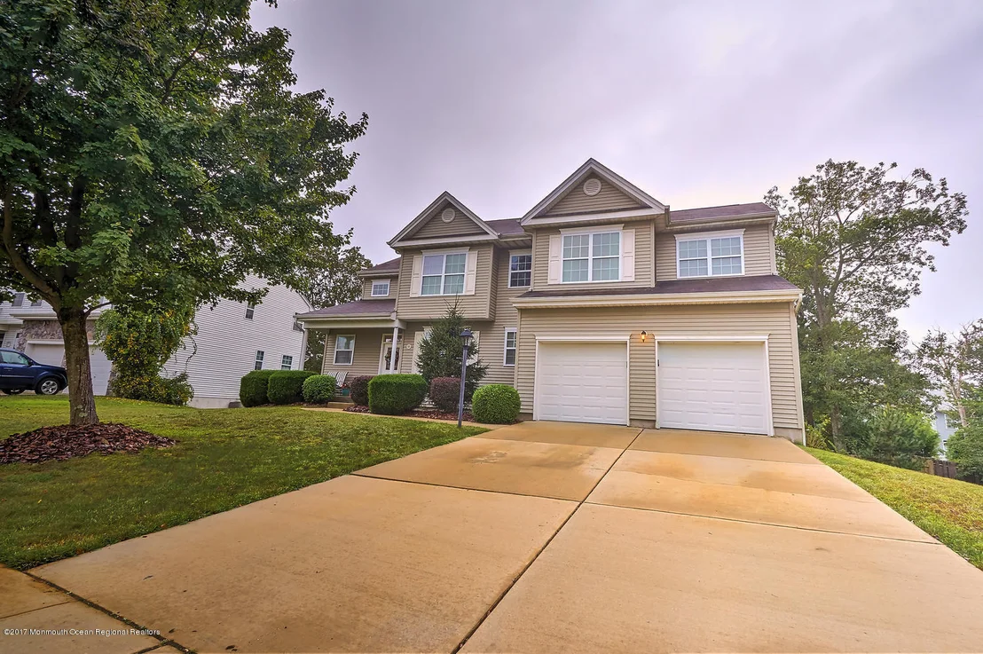 Photo of 13 Ridgeway Lane
