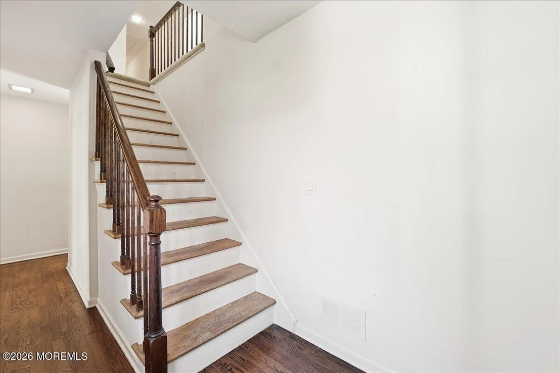 Photo of 11 Woodside Drive