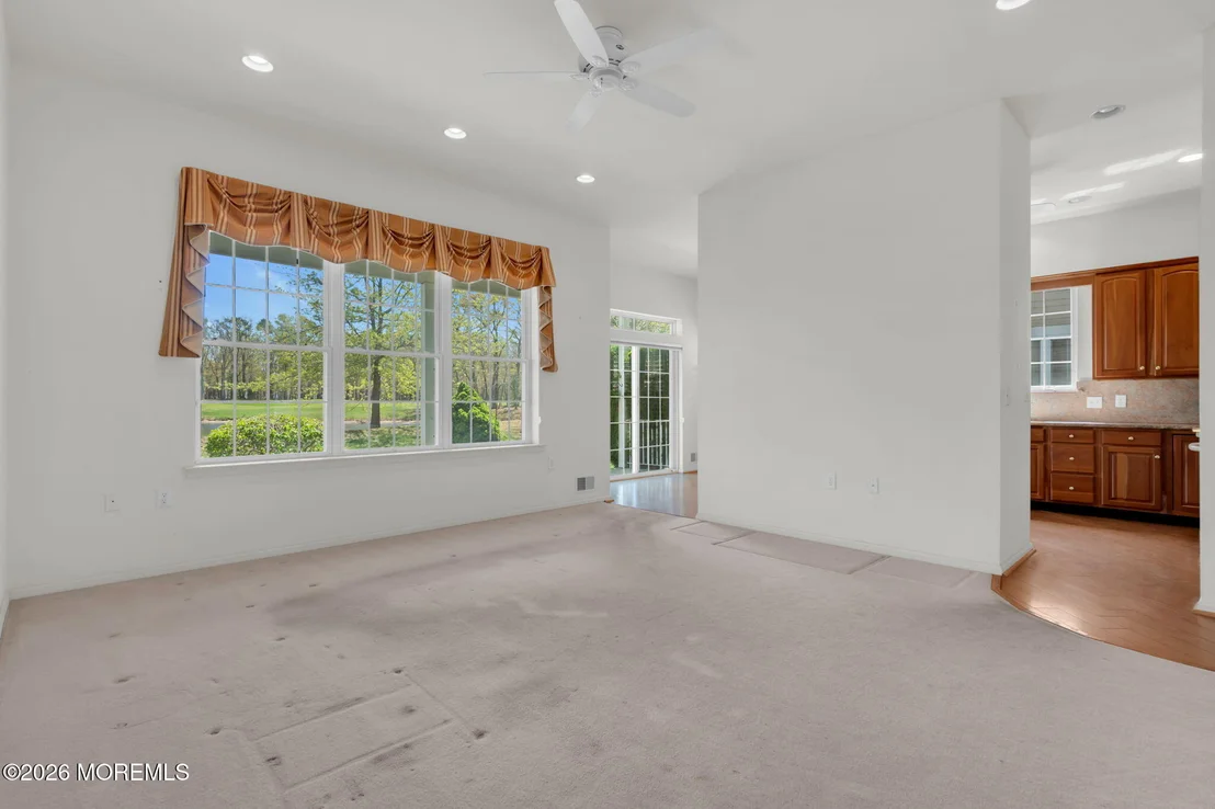 Photo of 39 Baltusrol Drive