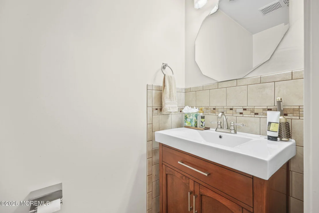 Photo of 1009 Beach Lane