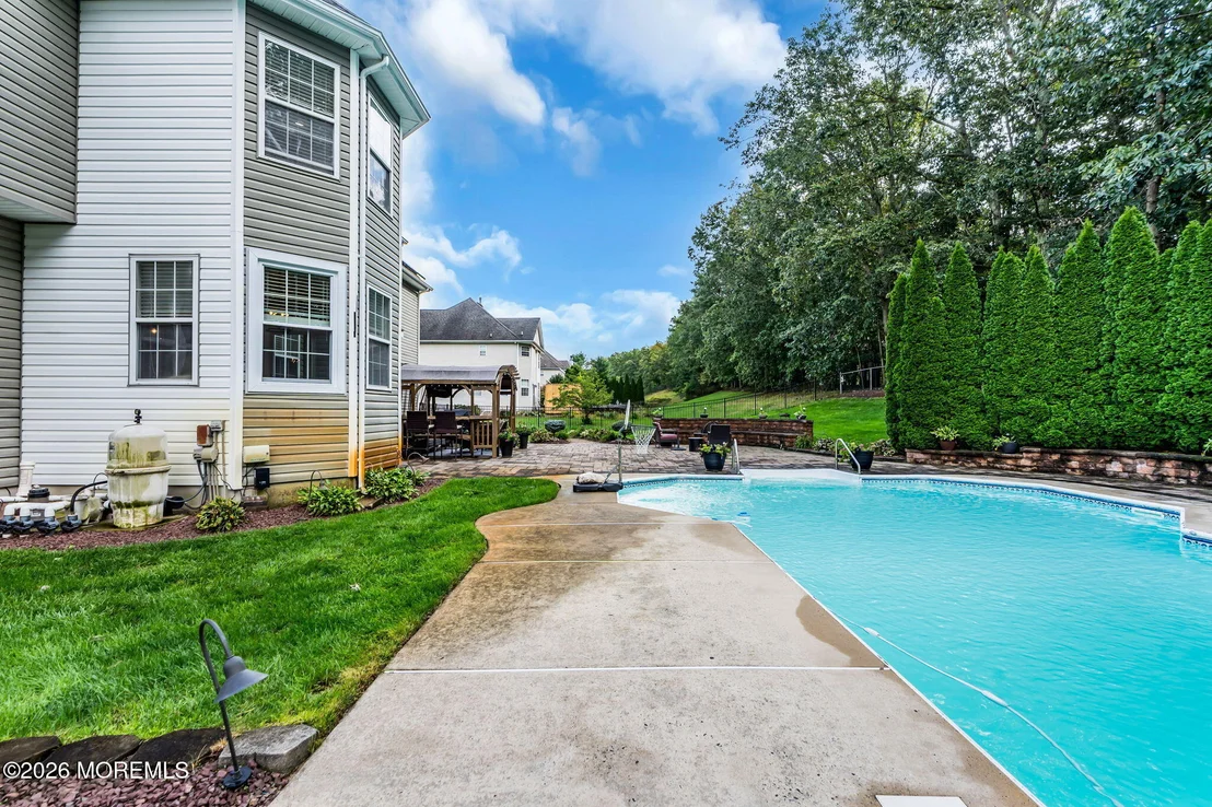 Photo of 15 Greenwich Drive