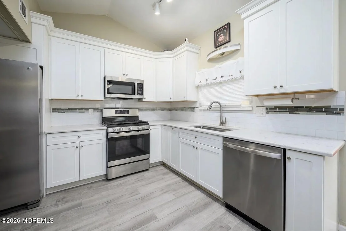 Photo of 706 Tampa Road