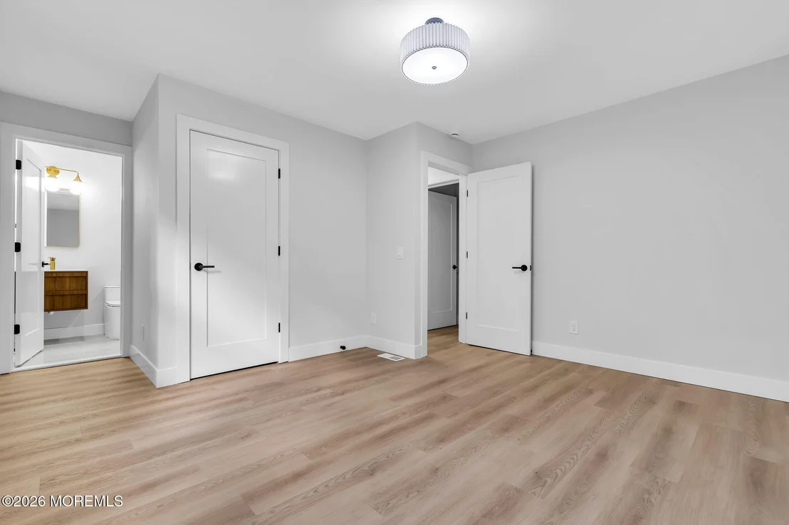 Photo of 415 S 1st Avenue