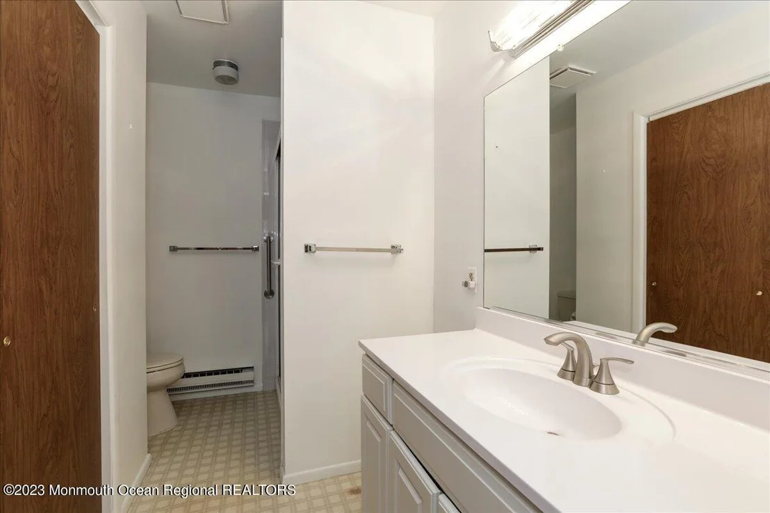 Photo of 12 B Franklin Lane
