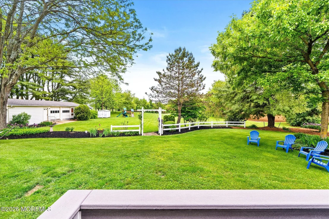Photo of 134 Schoolhouse Road