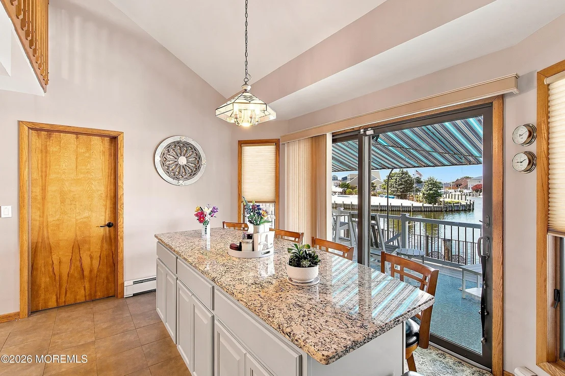 Photo of 819 Forepeak Drive