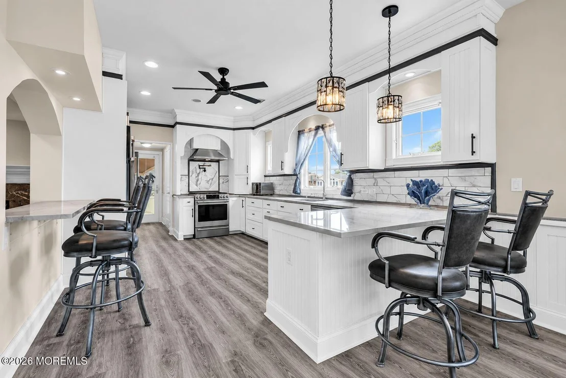 Photo of 835 Anchor Drive