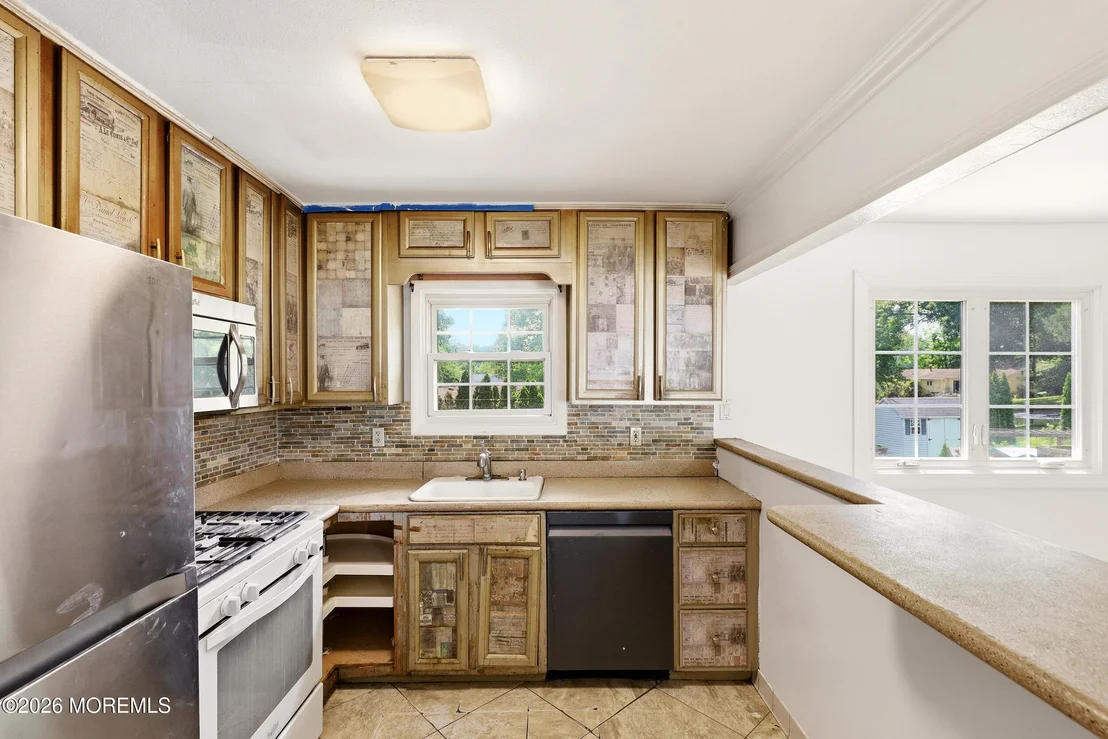 Photo of 5 Dogwood Drive