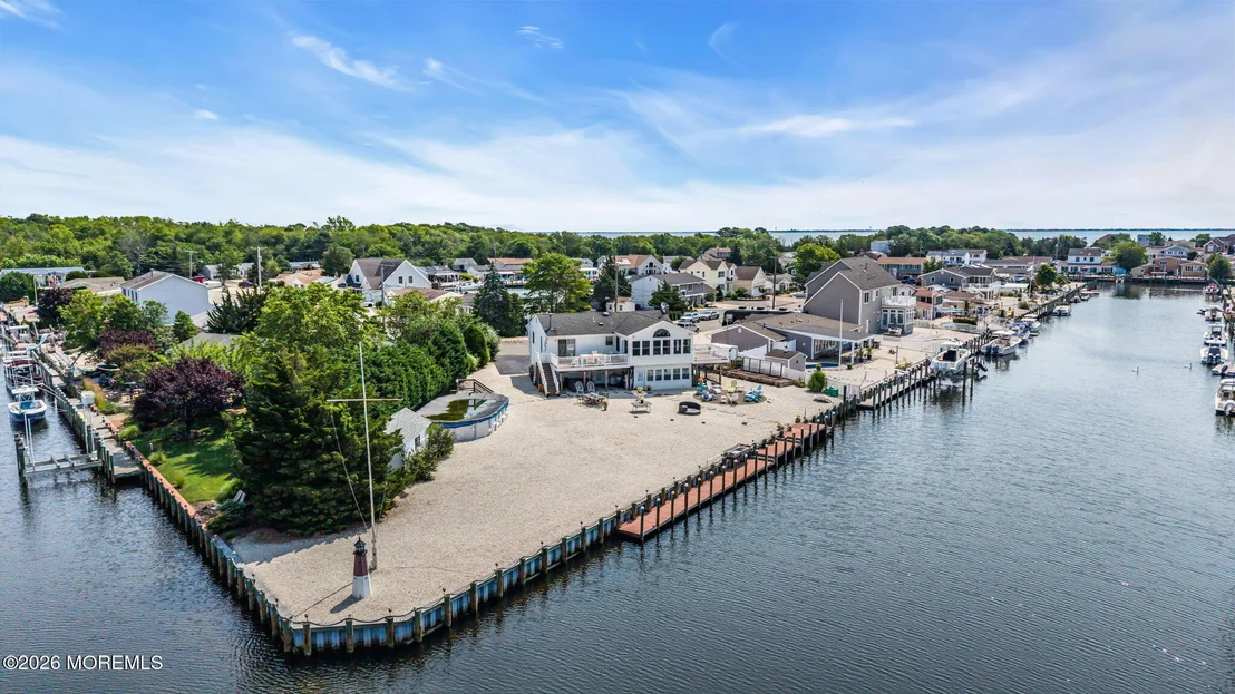 Photo of 115 Hatteras Road