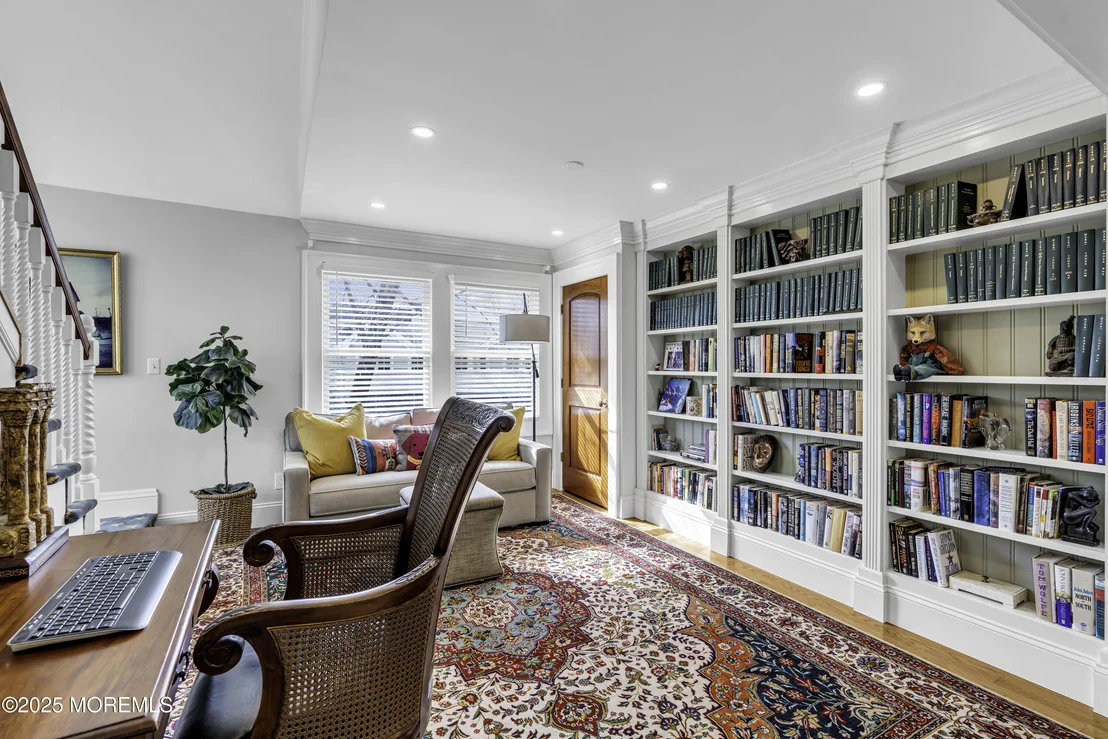 Photo of 2403 Riverside Terrace