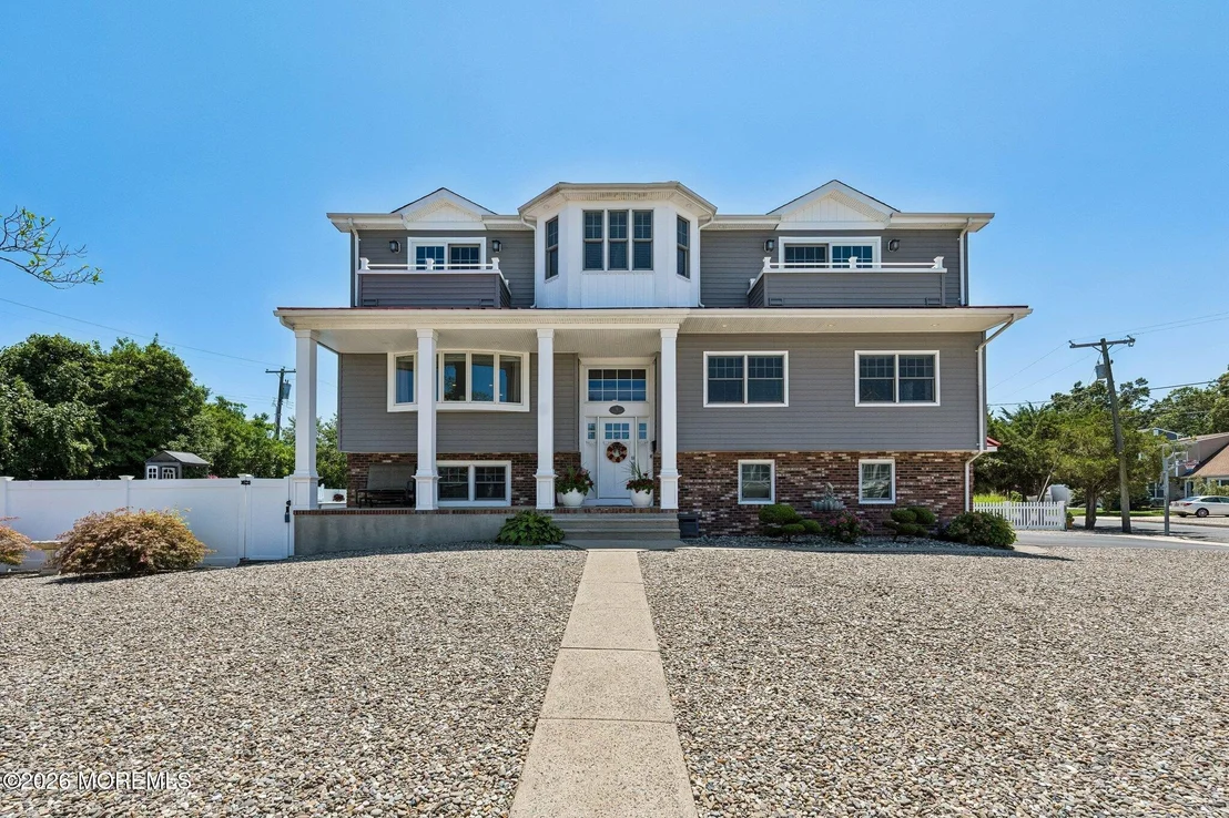 Photo of 6 Twilight Drive