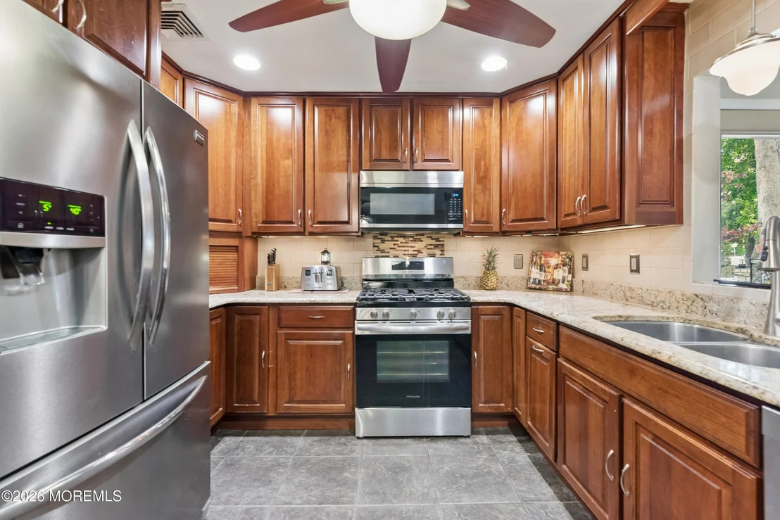 Photo of 262 Arizona Drive