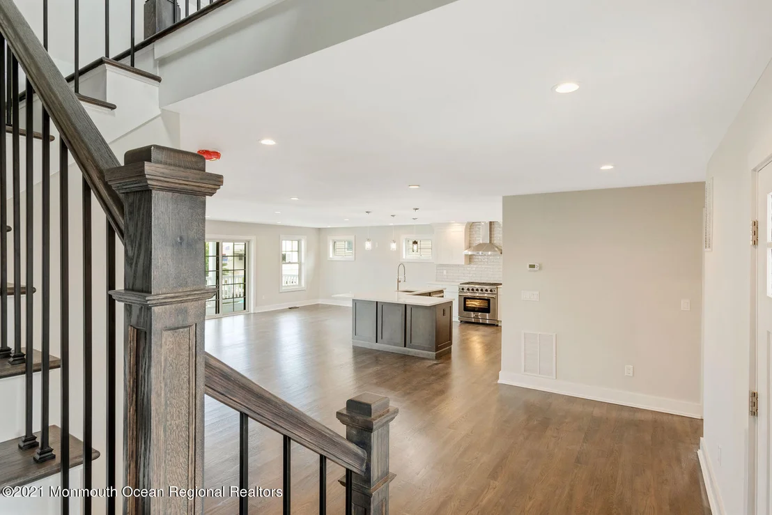 Photo of 114 Shore Drive
