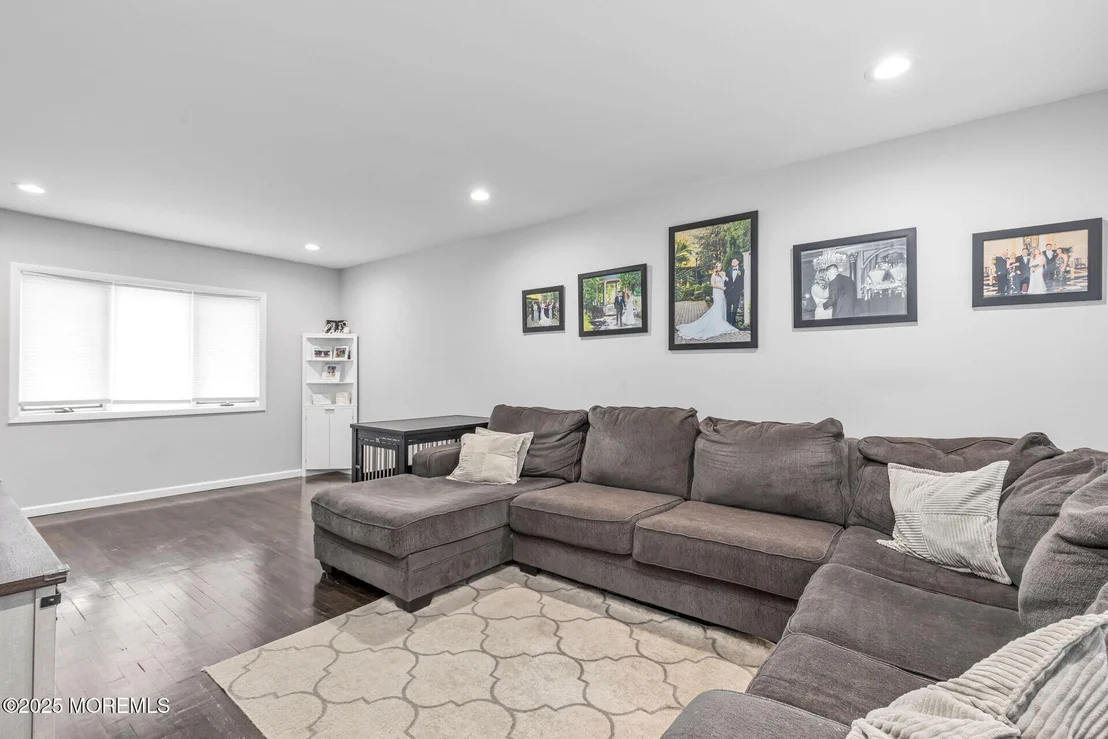 Photo of 11 Cornell Drive