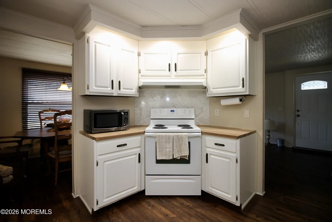 Photo of 606 Jerome Place