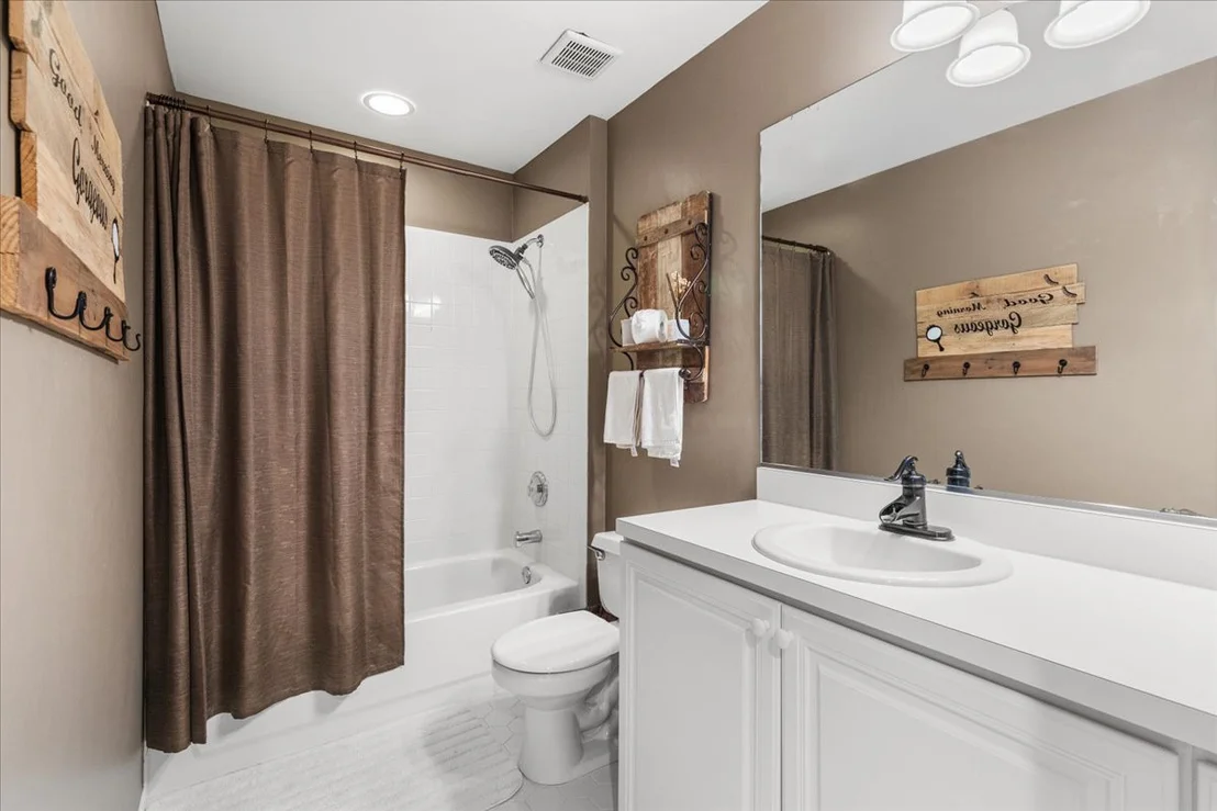 Photo of 67 Winding Brook Drive